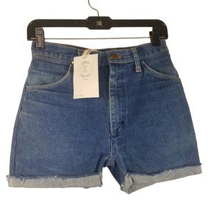 NWT Urban Outfitters X Wrangler Sz XS High Waist Cuffed Jean Shorts $59